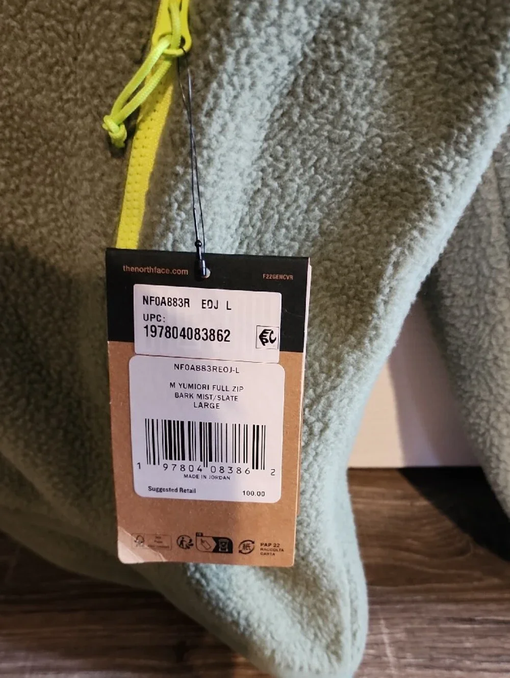North Face Mens Yumiori Fleece in Bar Mist And Slate With  Yellow/Green Zippers